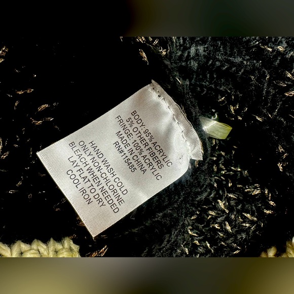 Black, Brown and White Poncho OS - Picture 3 of 3